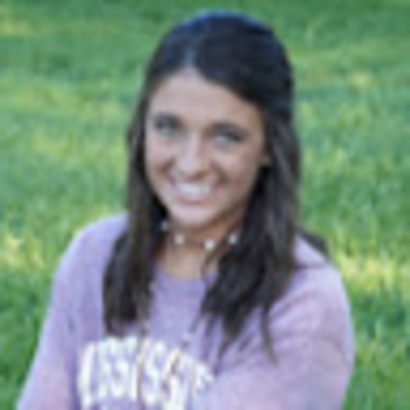 Meet your Posher, Abigayle - Picture 1 of 1